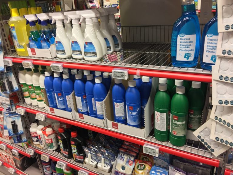 Why is ammonia used in window cleaner? Skyscraper Window Cleaning