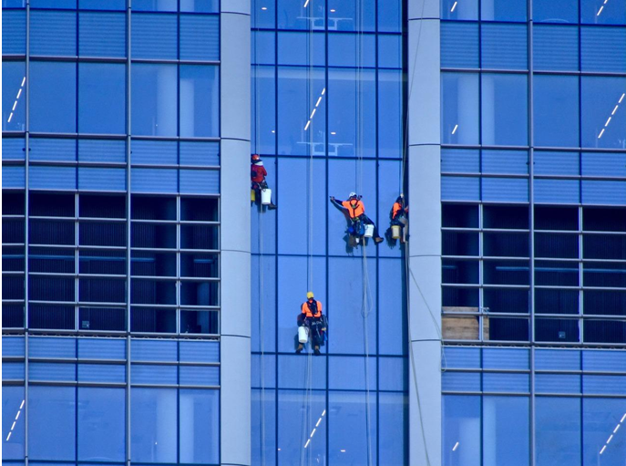 How dangerous is high rise window cleaning?