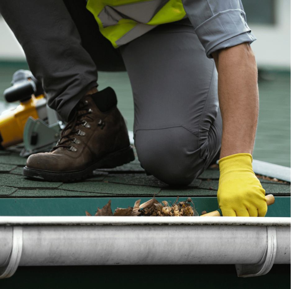 
When Is the Best Time to Clean Gutters?
